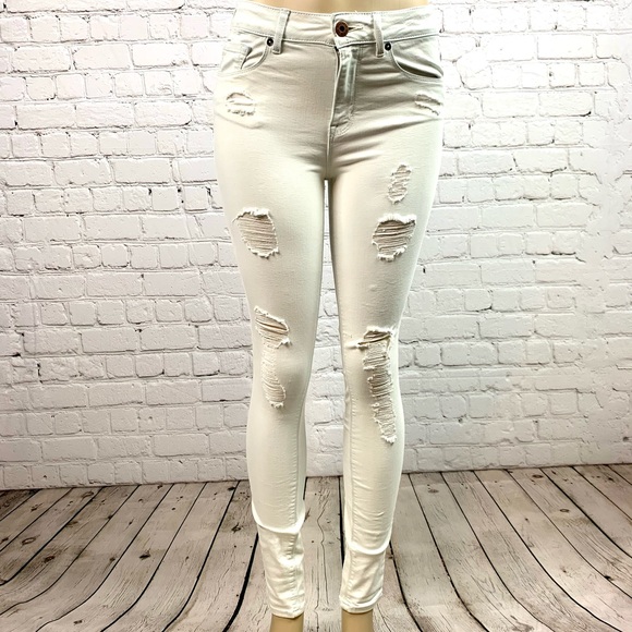 Bullhead High Rise Skinniest Destroyed Jeans 5 - Picture 3 of 16